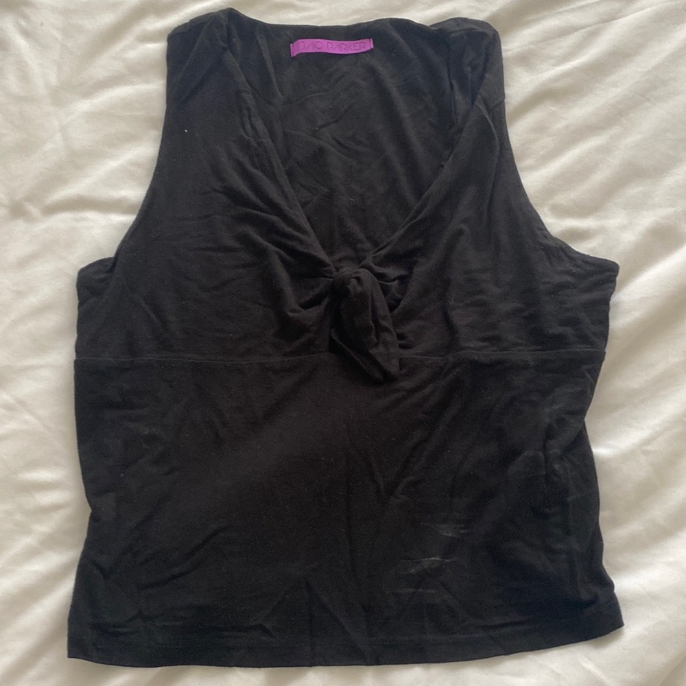 Black tank top with tie